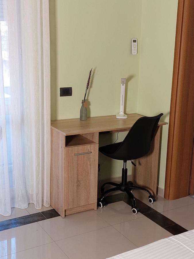 Vila Tafa Apartments Тирана Экстерьер фото