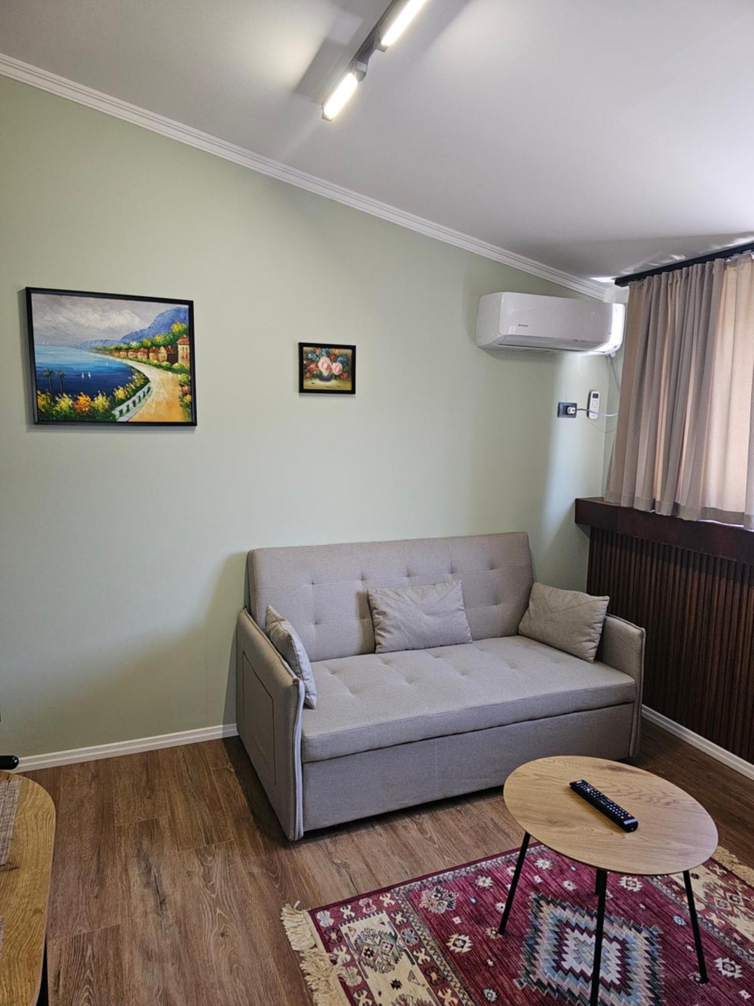 Vila Tafa Apartments Тирана Экстерьер фото