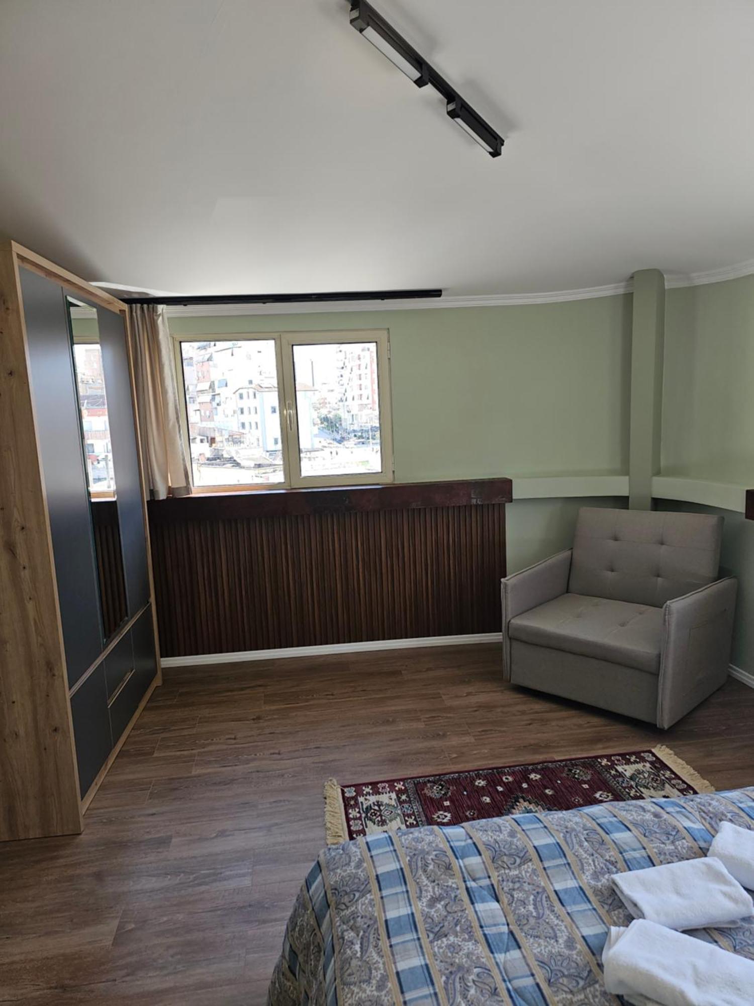 Vila Tafa Apartments Тирана Экстерьер фото