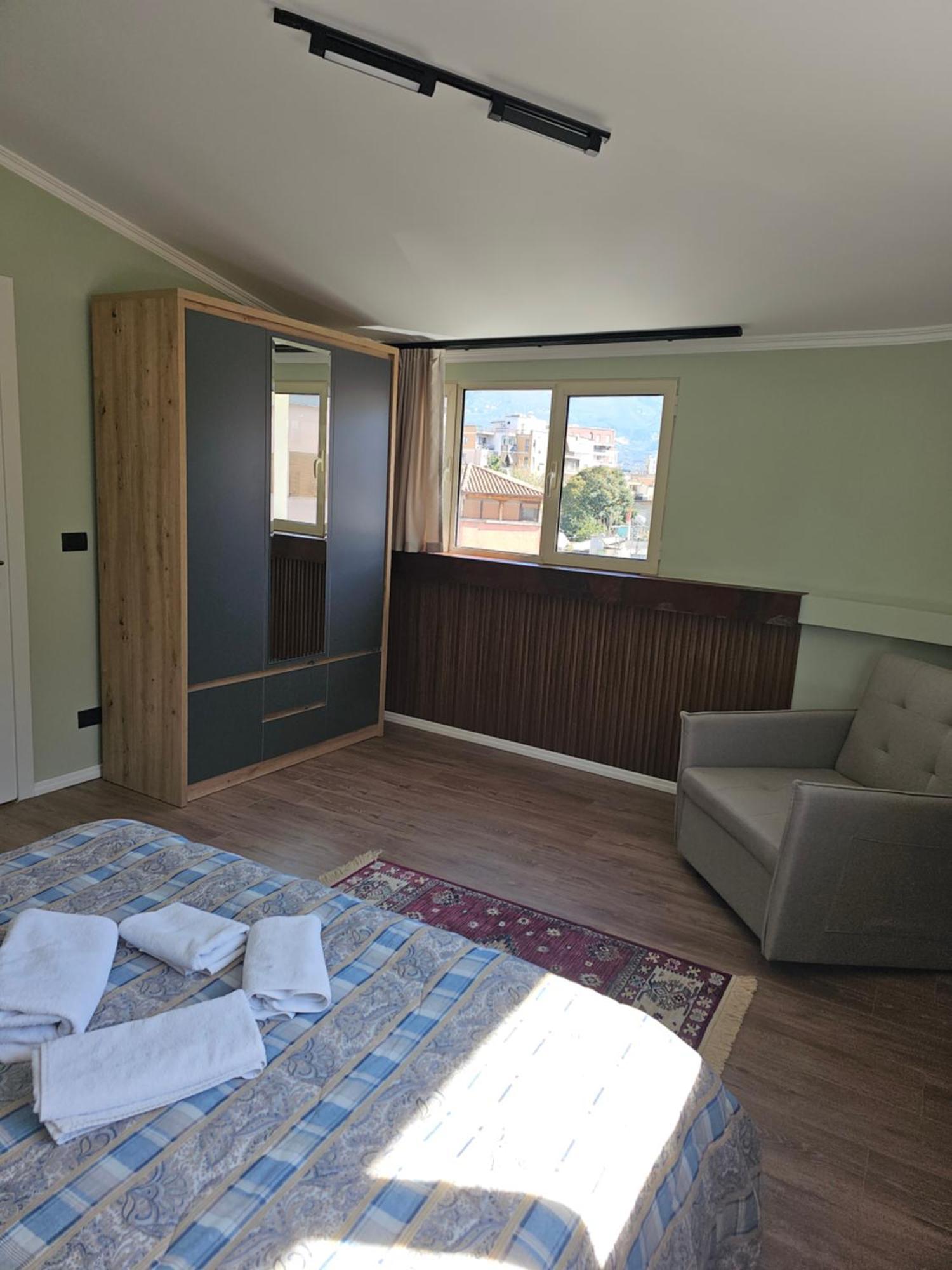 Vila Tafa Apartments Тирана Экстерьер фото